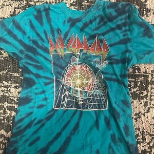 Men’s Vintage Def Leppard Graphic Tee